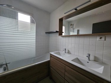 Location appartement Valognes 50700 Manche 82 m2 6 pièces 850 euros