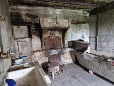 Bien agricole a vendre Villeloin-Coulangé 37460 Indre-et-Loire 149 m2  218400 euros