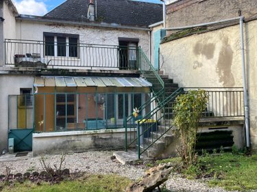 Immeuble a vendre Aix-Villemaur-Pâlis 10160 Aube 370 m2  129000 euros