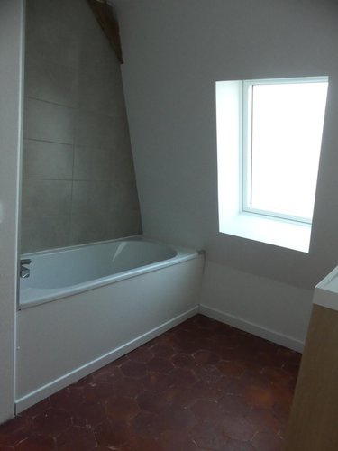 Location appartement Nemours 77140 Seine-et-Marne 45 m2 3 pièces 740 euros