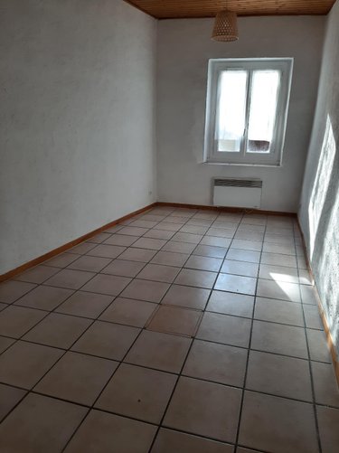 Location appartement Pollionnay 69290 Rhône 21 m2 1 pièce 390 euros