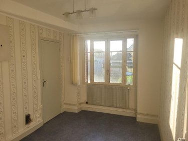 Immeuble a vendre Vermenton 89270 Yonne 245 m2  195500 euros