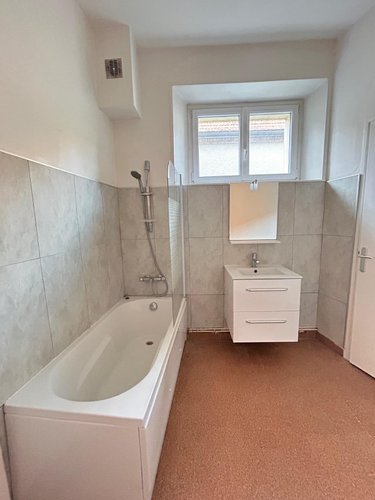 Immeuble a vendre Ambonnay 51150 Marne 103 m2  190000 euros