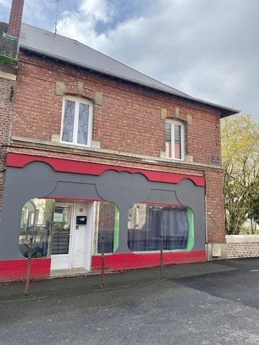 Immeuble a vendre La Fère 02800 Aisne 150 m2  116600 euros