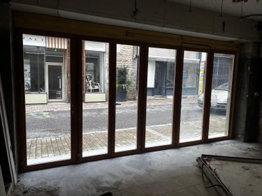 Fonds et murs commerciaux a vendre Bourg-en-Bresse 01000 Ain 153 m2  229000 euros