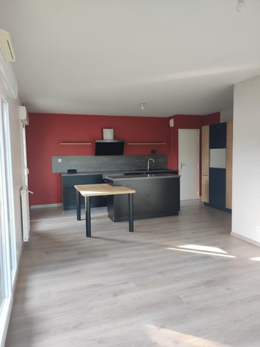 Location appartement Bruz 35170 Ille-et-Vilaine 64 m2 3 pièces 760 euros