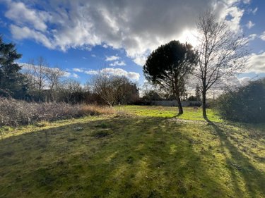 Terrain a batir a vendre Neuillé-le-Lierre 37380 Indre-et-Loire  26600 euros