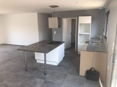 Location maison Ormes 45140 Loiret 135 m2 5 pièces 1350 euros