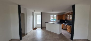 Location maison Parcé-sur-Sarthe 72300 Sarthe 81 m2 4 pièces 750 euros