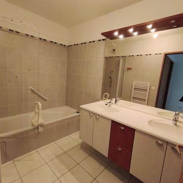 Appartement a vendre Gap 05000 Hautes-Alpes 103 m2 4 pièces 340600 euros