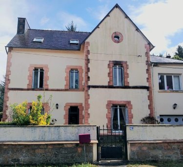 propriete a vendre Rostrenen 22110 Côtes-d'Armor 170 m2 9 pièces 293180 euros