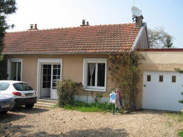 Location maison Saint-Jean-de-la-Ruelle 45140 Loiret 65 m2 3 pièces 875 euros