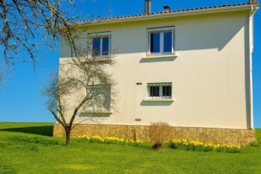 Maison a vendre Jonzac 17500 Charente-Maritime 97 m2 5 pièces 178500 euros