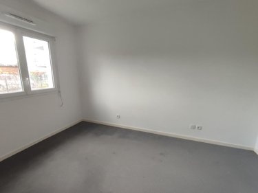 Location appartement Grand-Bourgtheroulde 27520 Eure 79 m2 4 pièces 910 euros