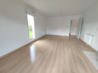 Location appartement Grand-Bourgtheroulde 27520 Eure 79 m2 4 pièces 910 euros