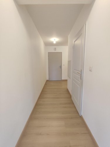 Location appartement Grand-Bourgtheroulde 27520 Eure 79 m2 4 pièces 910 euros