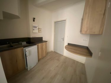Location appartement Cluny 71250 Saône-et-Loire 20 m2 1 pièce 390 euros