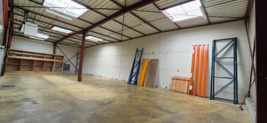 Fonds et murs commerciaux a vendre Cherré-Au 72400 Sarthe 135 m2  262600 euros