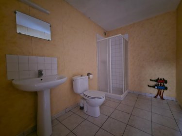 Divers a vendre Bricquebec-en-Cotentin 50260 Manche 200 m2  187200 euros