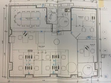 Fonds et murs commerciaux a vendre Paray-le-Monial 71600 Saône-et-Loire  241640 euros