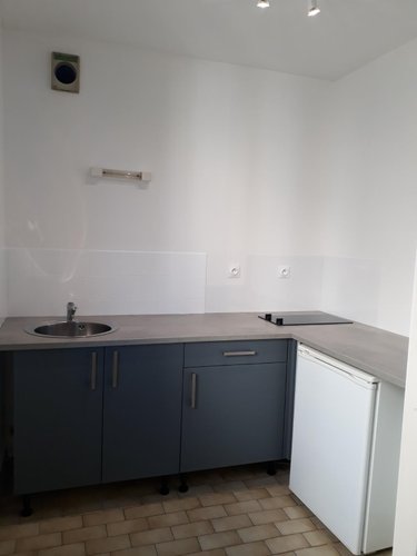 Location appartement Orléans 45000 Loiret 33 m2 1 pièce 485 euros
