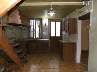 Maison a vendre Dampierre-sous-Bouhy 58310 Nièvre 149 m2 6 pièces 90000 euros
