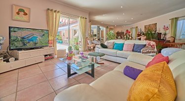 Maison a vendre Saint-Raphaël 83700 Var 255 m2 9 pièces 1370200 euros