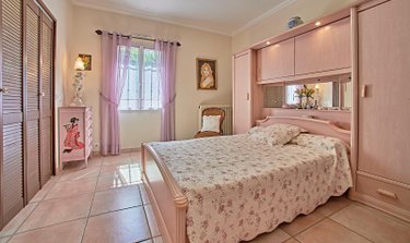 Maison a vendre Saint-Raphaël 83700 Var 255 m2 9 pièces 1370200 euros