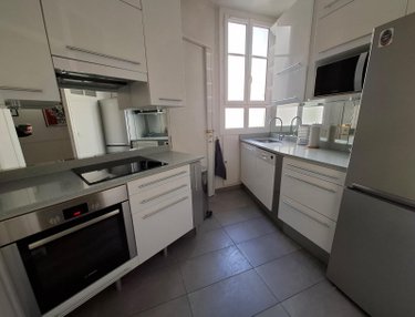 Location appartement Paris 15e arrondissement 75015 Paris 71 m2 3 pièces 2990 euros