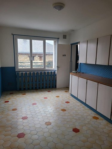 Maison a vendre Fresnay-sur-Sarthe 72130 Sarthe 121 m2 6 pièces 145425 euros