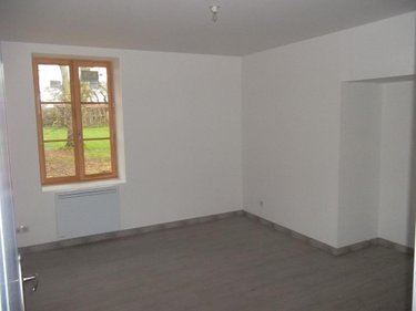 Location maison Tronchy 71440 Saône-et-Loire 90 m2 3 pièces 700 euros