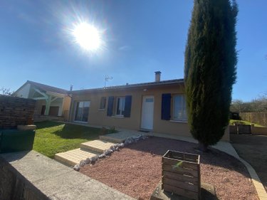 Location maison Mazille 71250 Saône-et-Loire 94 m2 5 pièces 950 euros