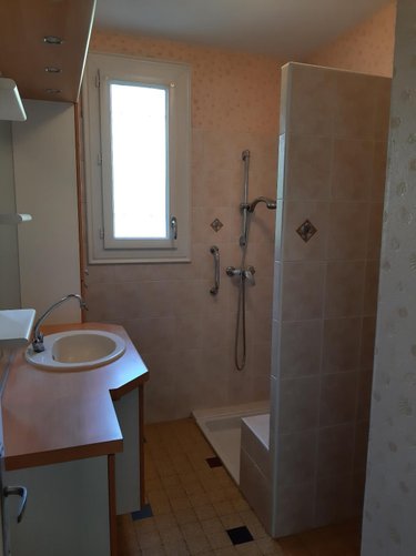 Location maison Vaugneray 69670 Rhône 75 m2 4 pièces 1200 euros