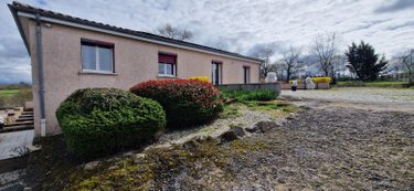 Maison a vendre Saint-Aubin-en-Charollais 71430 Saône-et-Loire 104 m2 9 pièces 185000 euros