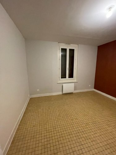 Location appartement Brionne 27800 Eure 51 m2 3 pièces 460 euros