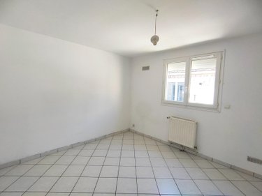 Appartement a vendre Saint-Omer 62500 Pas-de-Calais 134 m2 5 pièces 95000 euros