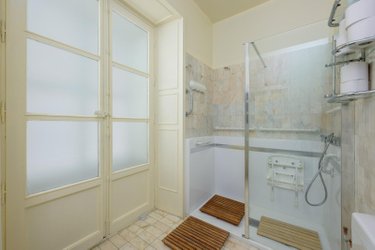 Appartement a vendre Paris 18e arrondissement 75018 Paris 65 m2 3 pièces 1300000 euros
