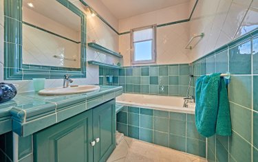 Appartement a vendre Mougins 06250 Alpes-Maritimes 139 m2 5 pièces 932800 euros