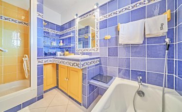 Appartement a vendre Mougins 06250 Alpes-Maritimes 139 m2 5 pièces 932800 euros