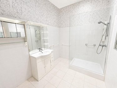 Appartement a vendre Bourg-en-Bresse 01000 Ain 69 m2 3 pièces 110000 euros