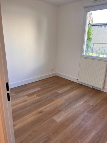 Location appartement Chalon-sur-Saône 71100 Saône-et-Loire 35 m2 2 pièces 530 euros