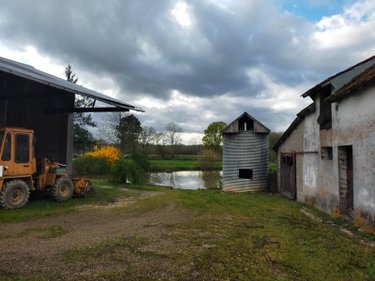 Maison a vendre Villeneuve-les-Genêts 89350 Yonne 92 m2 5 pièces 94680 euros