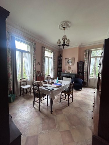 propriete a vendre Péronne 80200 Somme 250 m2 8 pièces 416000 euros
