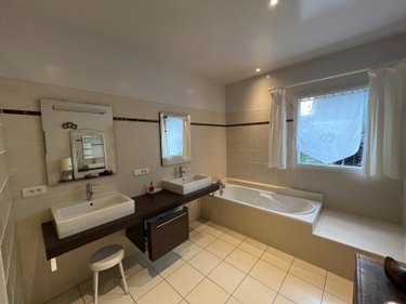 Maison a vendre Plobannalec-Lesconil 29740 Finistère 252 m2 6 pièces 737400 euros