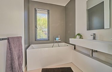 Maison a vendre Saint-Raphaël 83700 Var 240 m2 10 pièces 1590000 euros