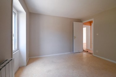 Location maison Ouanne 89560 Yonne 115 m2 5 pièces 750 euros