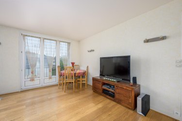 Appartement a vendre Vitry-sur-Seine 94400 Val-de-Marne 62 m2 3 pièces 244400 euros