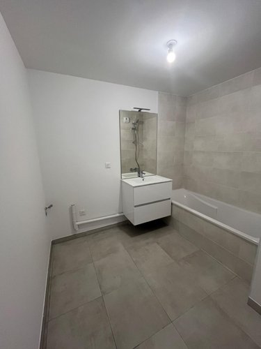 Location appartement Bourg-en-Bresse 01000 Ain 71 m2 3 pièces 1010 euros