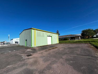 Immeuble a vendre Saints-Geosmes 52200 Haute-Marne 180 m2  243800 euros