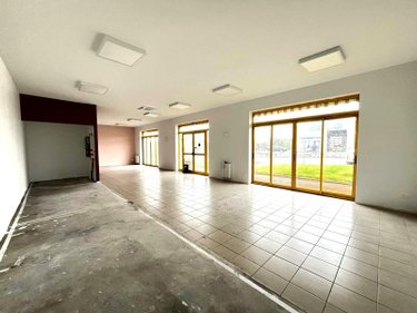 Immeuble a vendre Saints-Geosmes 52200 Haute-Marne 180 m2  243800 euros